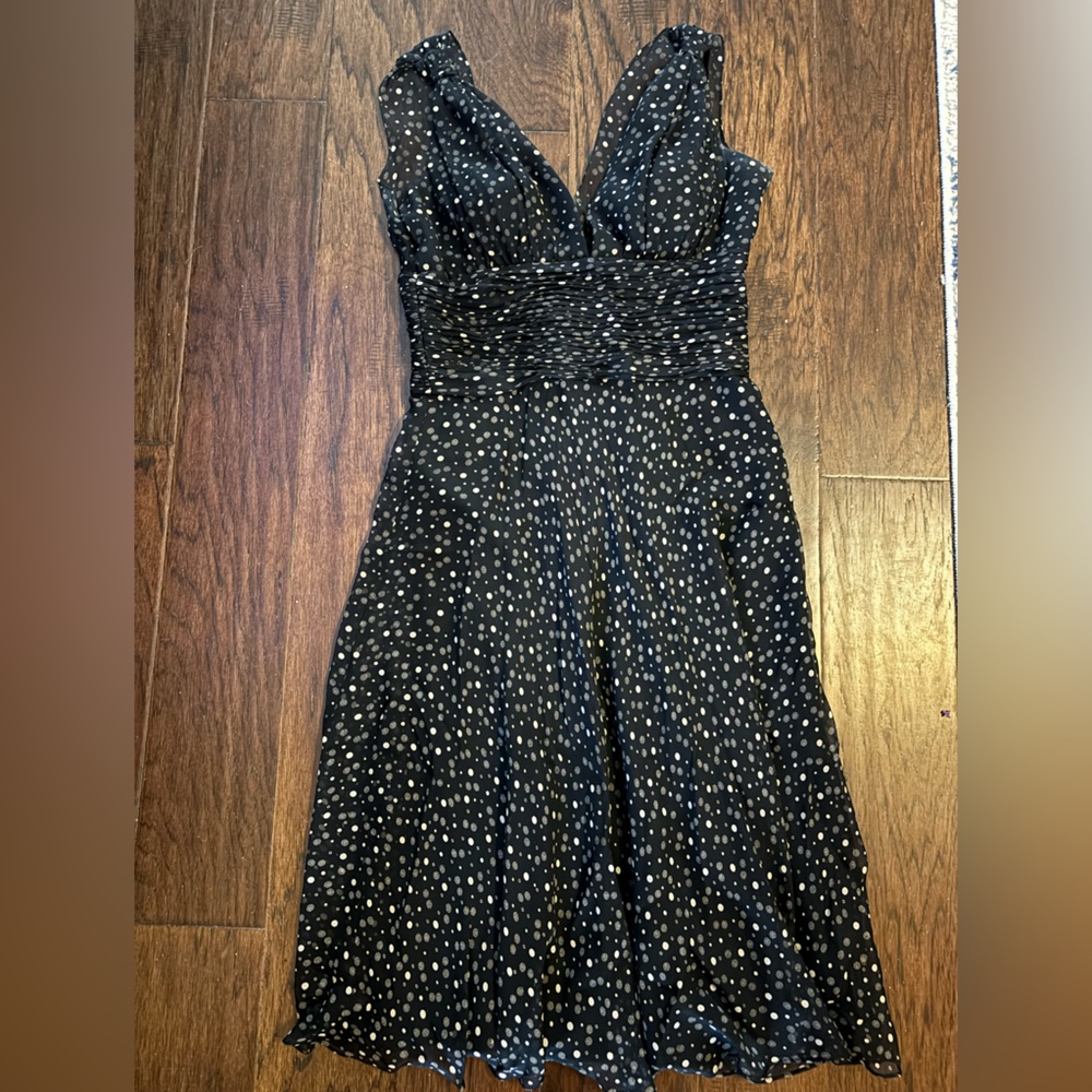 VINTAGE White House Black Market Dress